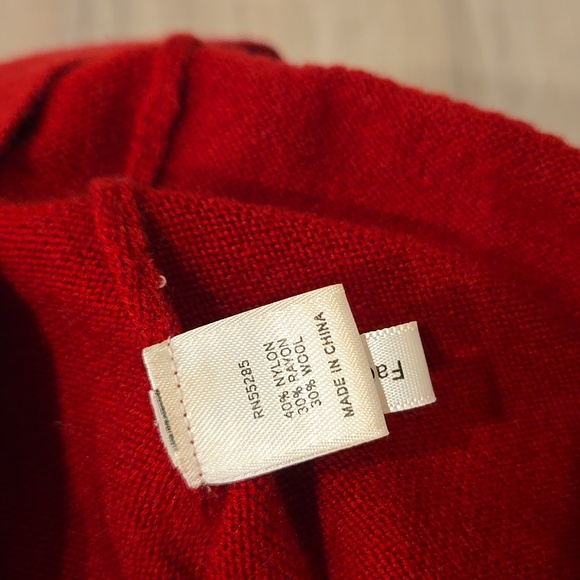 Sweater vest - Picture 3 of 3